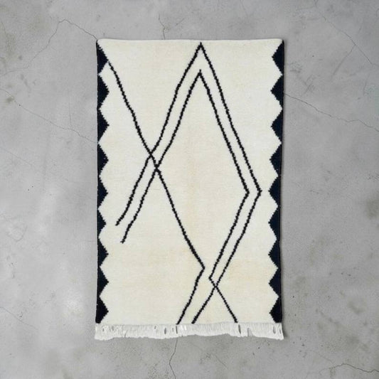 white and black Mrirt carpet| soft wool |customize your size| moroccan rug