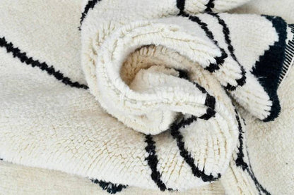 white and black Mrirt carpet| soft wool |customize your size| moroccan rug