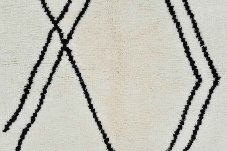 white and black Mrirt carpet| soft wool |customize your size| moroccan rug